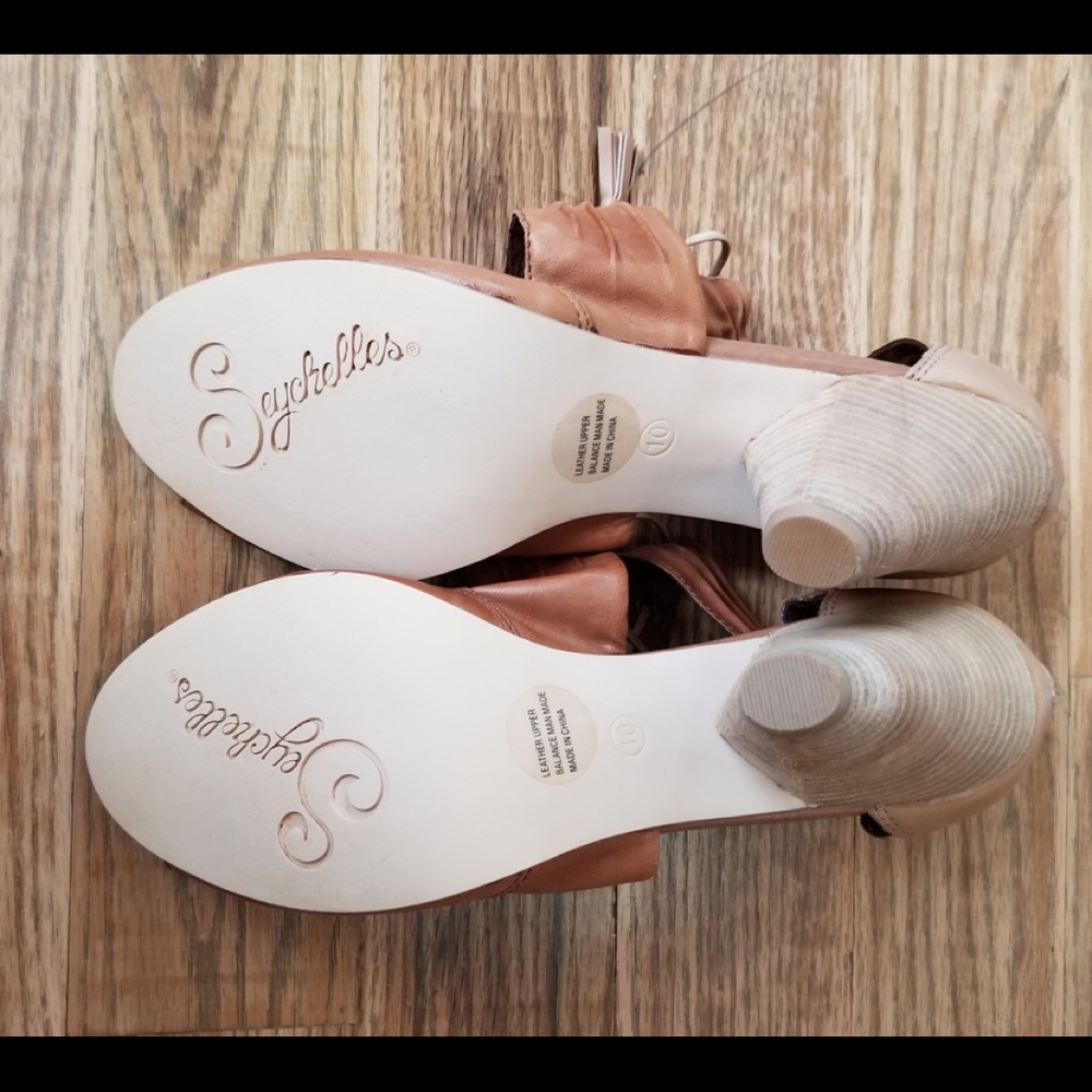 Anthropologie Seychelles Solo - Picture 7 of 8